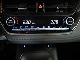 Toyota Corolla (2021) 1.6i, ČR, servis.kniha, LED - náhled 16