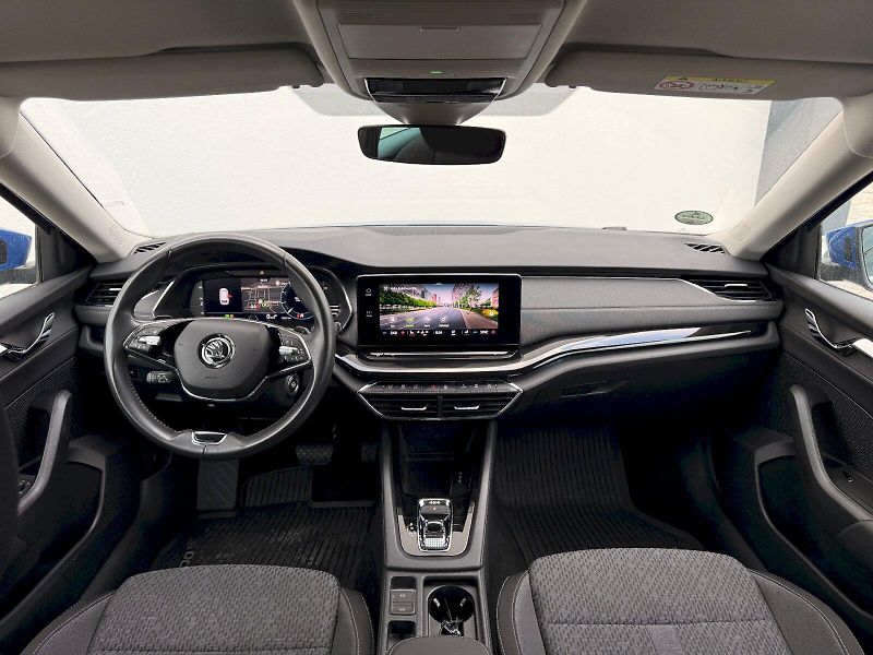 Škoda Octavia (2023) COM STY plus TD 110/2.0 A7A - fotka 5 z 35