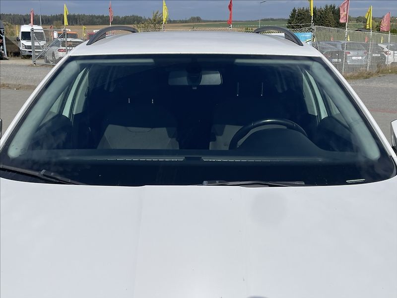 Škoda Octavia 2,0 TDi 135kw DSG 4x4 Klimatr. - fotka 28 z 34