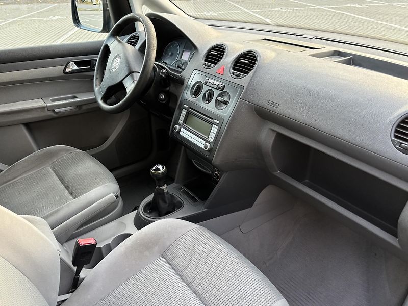 Volkswagen Caddy (2007) 2.0i + CNG 80kw - fotka 9 z 18