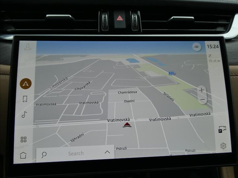 Jaguar F-Pace 2,0 P250 SE 1Maj, ČR DPH - fotka 24 z 38