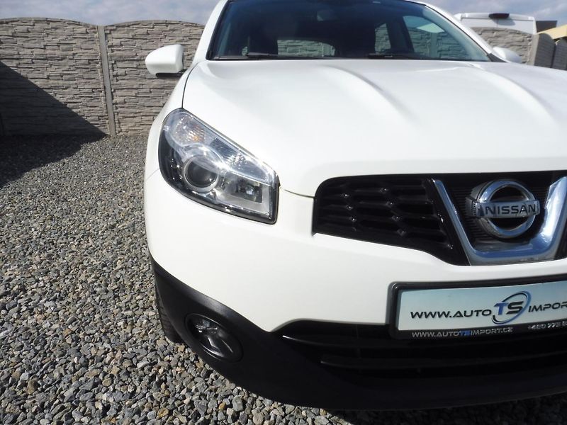 Nissan Qashqai 1.5DCi 110PS NAVI STK TOP STAV - fotka 71 z 189