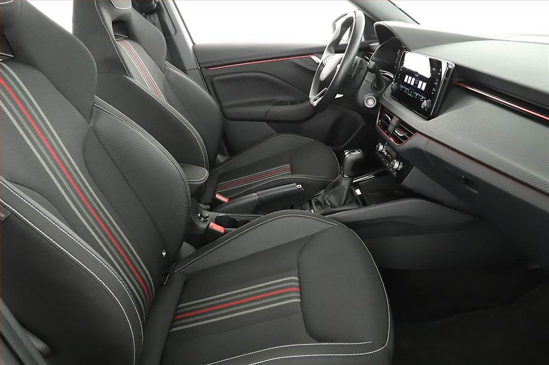 Škoda Kamiq (2026) 1.0 TSI, MONTE CARLO, AUTOMAT - fotka 7 z 18