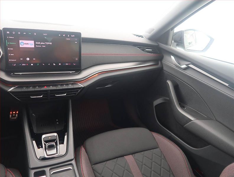 Škoda Octavia (2025) RS 2.0 TSI - fotka 8 z 16