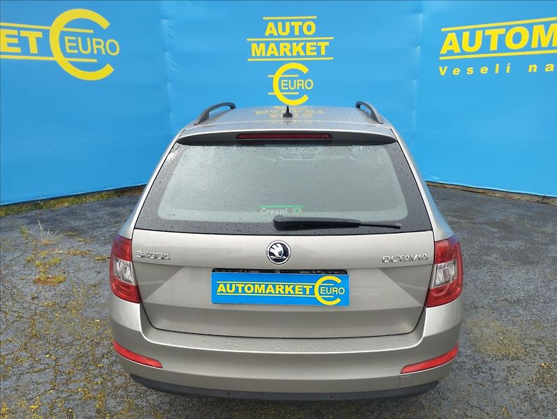 Škoda Octavia 1,2 TSI 81KW - fotka 5 z 15