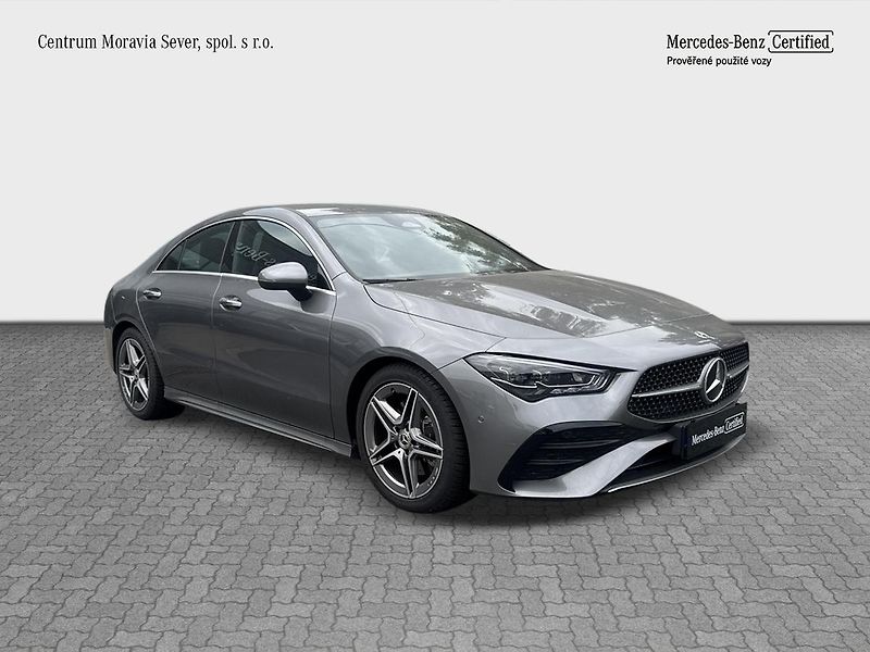 Mercedes-Benz CLA 200, 1.majitel - fotka 7 z 17