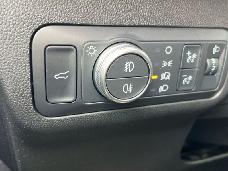 Ford Kuga 2.5HEV,140KW,1MAJ, CZ, DPH - fotka 17 z 20