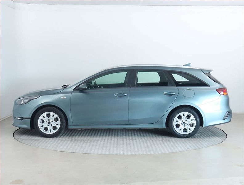 Kia Ceed (2023) Spin 1.0 T-GDI, SPIN, DPH - fotka 3 z 17