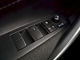 Toyota Corolla (2025) TS 1.8HEV 140k COMFORT TECH - náhled 22