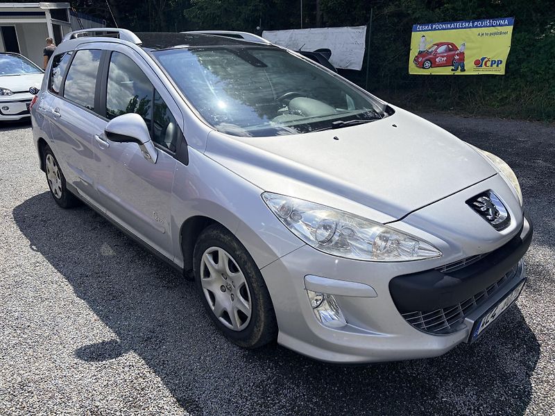 Peugeot 308 SW 1.6HDI TAŽNÉ - fotka 2 z 27