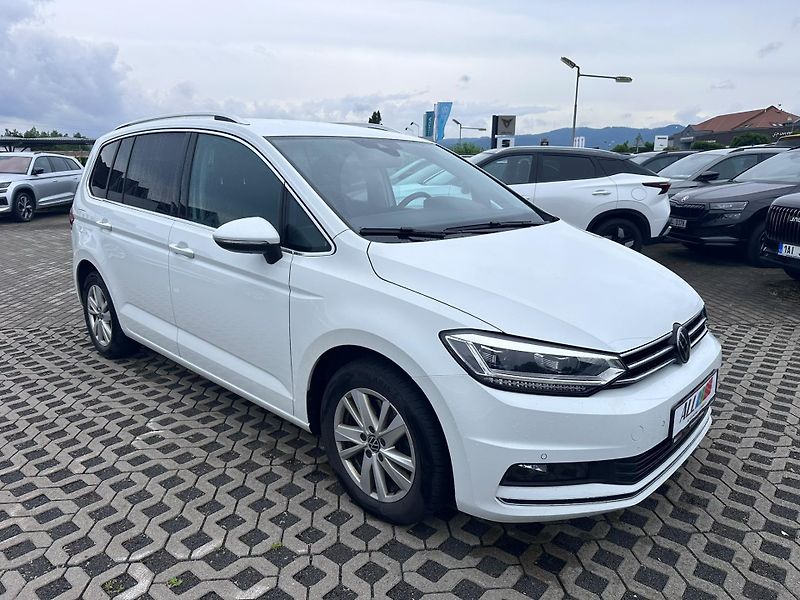 Volkswagen Touran 2.0 TDI 110kW DSG Highline - fotka 3 z 16