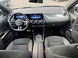 Mercedes-Benz GLA 200 d - náhled 16