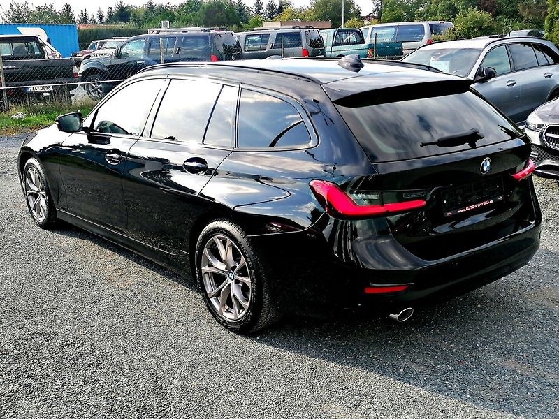 BMW Řada 3 (2020) 2.0 318D A/T Kůže - fotka 5 z 44
