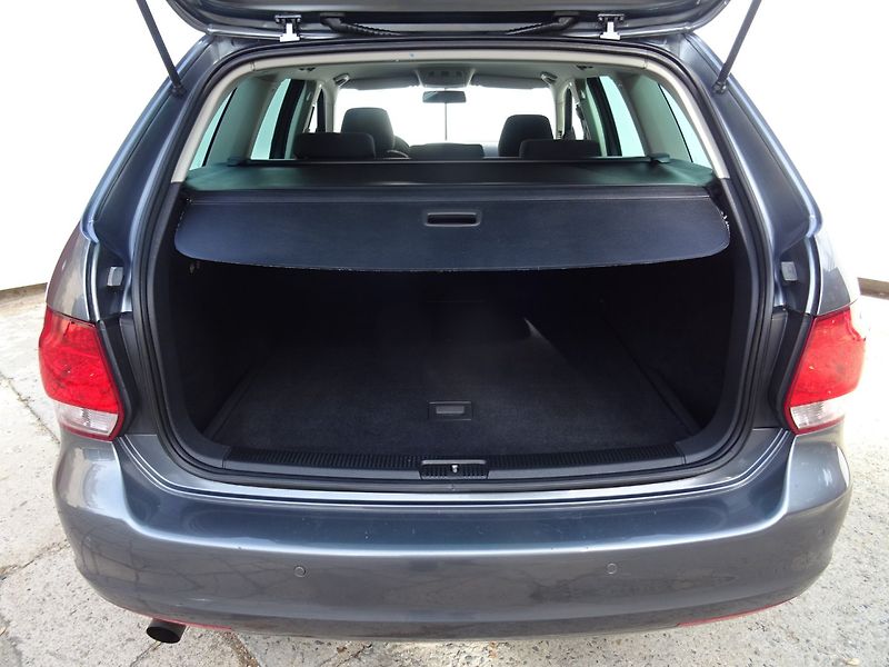 Volkswagen Golf (2011) 1.2i,77kW,S.kn,aut.klima - fotka 19 z 23