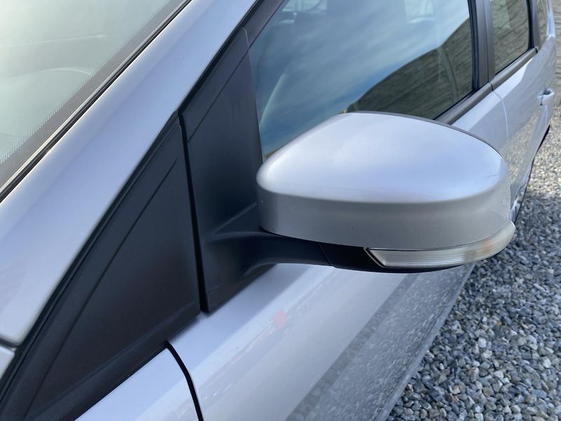 Ford Focus 2.0i 145PS LPG FORD COMBI TOP! - fotka 27 z 170