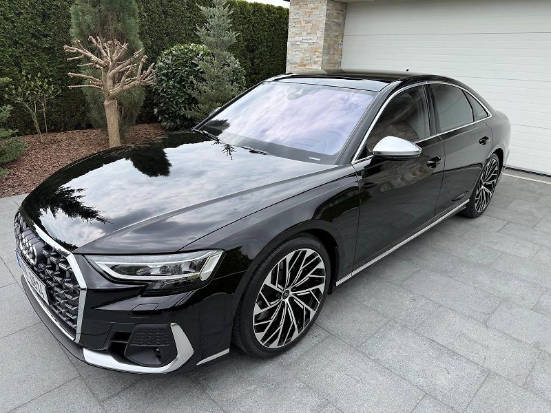 Audi S8 (2026) MAX výbava - fotka 1 z 22