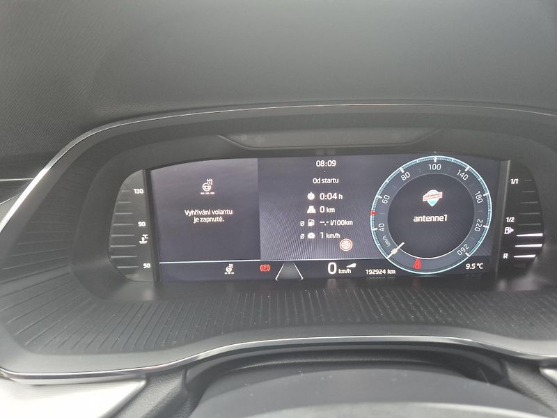 Škoda Octavia ZAMLUVENO ! 2,0TDi 85kw 17ALU - fotka 29 z 46