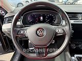 Volkswagen Passat (2018) 2.0TDi, ČR, Highline - náhled 12