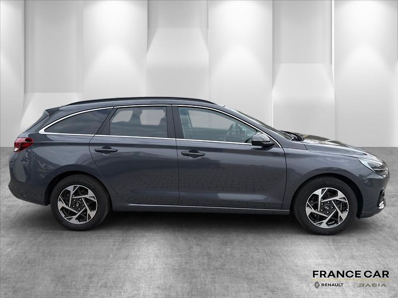 Hyundai i30 1,5 T-GDi 103 kW Style - fotka 4 z 24