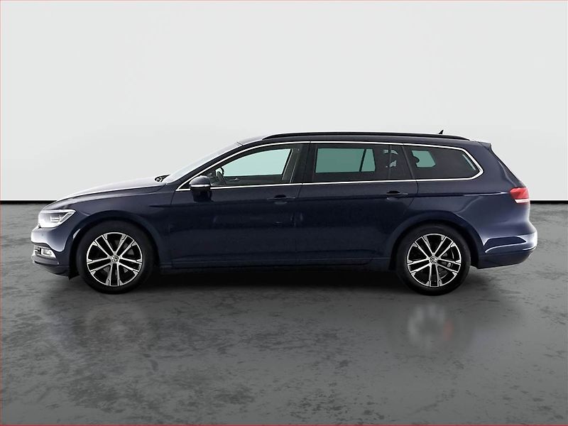 Volkswagen Passat (2018) 2.0 TDI, Automat, Navi - fotka 3 z 20