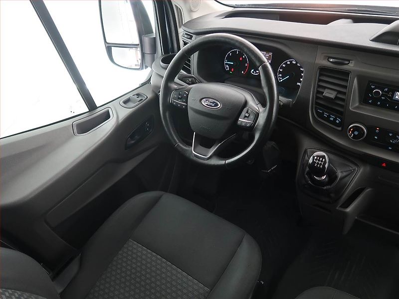 Ford Transit (2021) Trend 2.0 EcoBlue, L2H2, 1.0t - fotka 7 z 17