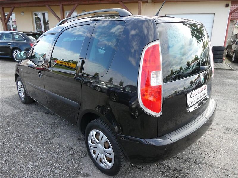 Škoda Roomster 1,6 TDi 66kW auto klima,servis - fotka 7 z 55