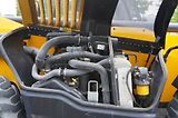 JCB (2019) 540-140 telescopic loader  - náhled 20