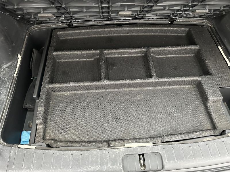 Hyundai Tucson 2.0 i CVVT 4x4 - fotka 19 z 21