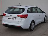 Kia Ceed (2016) 1.6 CRDi, ČR, AC, tempo, - náhled 6