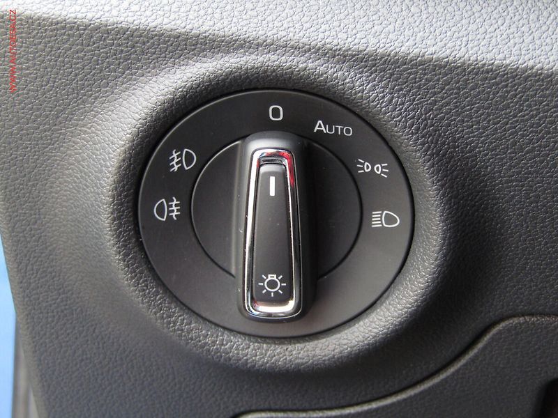 Škoda Scala (2019) 1.5 TSi, ČR, Style, DSG - fotka 12 z 23