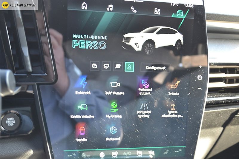 Renault Rafale esprit Alpine E-Tech full hybr - fotka 47 z 73