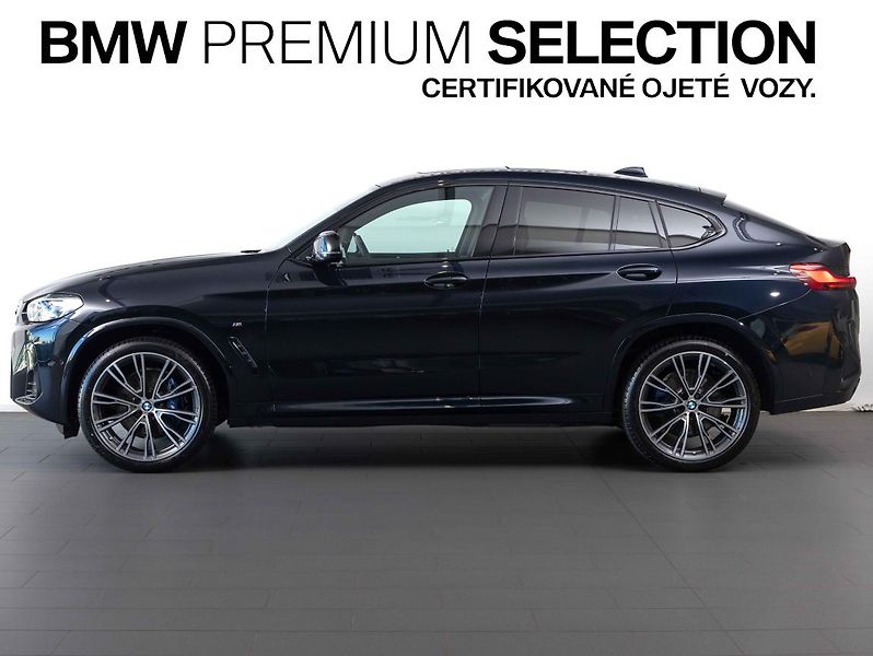 BMW X4 M40d - fotka 2 z 24