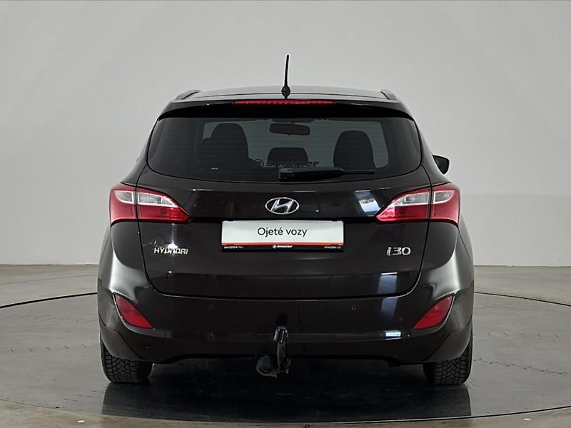 Hyundai i30 Trikolor - fotka 17 z 25