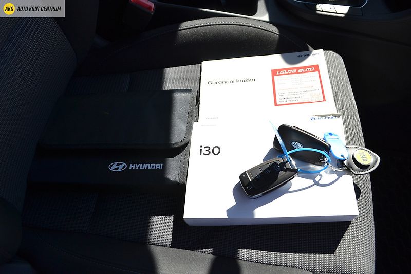 Hyundai i30 FB 1.0T-GDI COMFORT ALU16 - fotka 45 z 54
