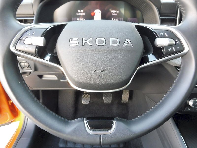 Škoda Kamiq (2025) Selection 1,0 TSI 85kW - fotka 10 z 29