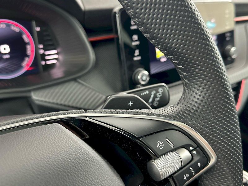 Škoda Kamiq (2025) DSG 1.0TSI 85kW Monte Carlo - fotka 26 z 33