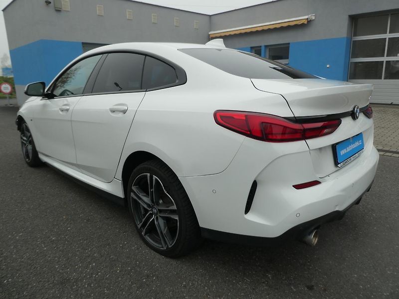 BMW Řada 2 Gran Coupe 218i 103kW M SPORT - fotka 4 z 15
