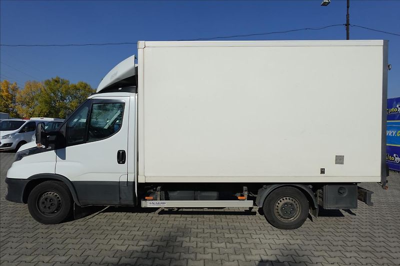 Iveco Daily 3,0 HPT  35S18 SKŘÍŇ MRAZÁK -2 - fotka 3 z 24