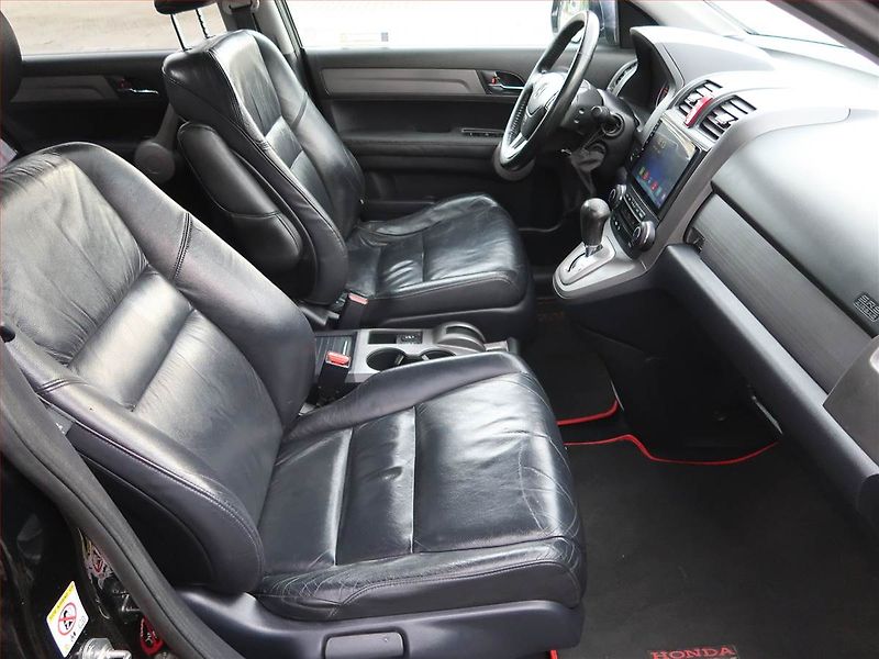 Honda CR-V (2007) 2.0 i, 4X4, Automat, Xenony - fotka 9 z 17