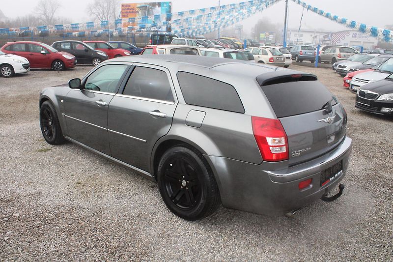 Chrysler 300C (2007) REZERVACE - fotka 5 z 16