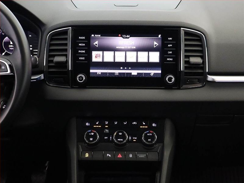 Škoda Karoq (2019) Style 2.0 TDI, Kůže, Tempomat - fotka 10 z 19