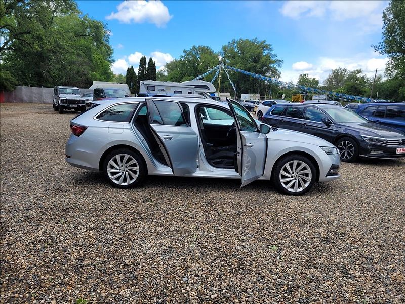 Škoda Octavia 1,4 TSI,PHEV,DSG,Clever,tažné - fotka 18 z 50