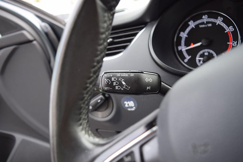 Škoda Octavia (2017) 1.5TSI 110kw AMBITION APP TEMP - fotka 31 z 50