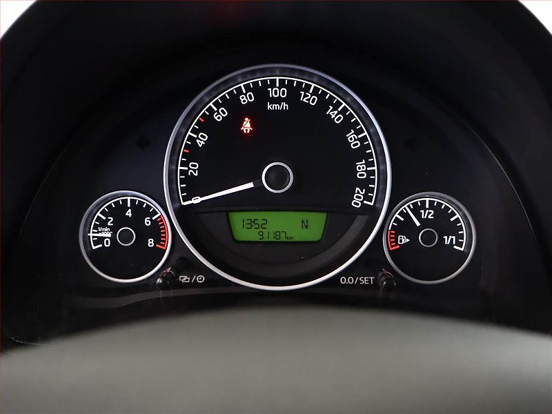 Škoda Citigo (2013) 1.0 MPI, Automat - fotka 9 z 13