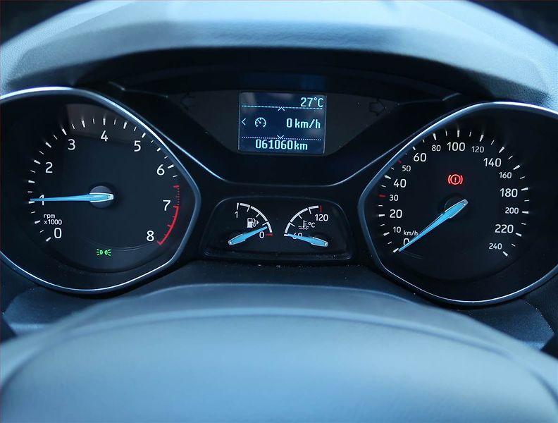 Ford C-MAX (2016) 1.0 EcoBoost, Serv.kniha - fotka 11 z 15