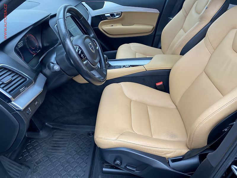 Volvo XC90 (2016) 2.0 D, Momentum, AT - fotka 13 z 20