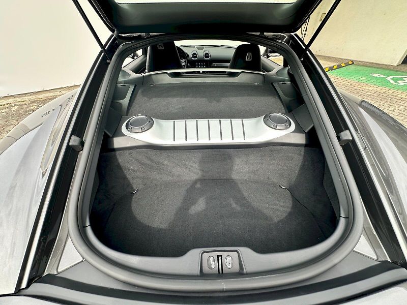 Porsche Cayman (2022) 718 220kW - fotka 20 z 22