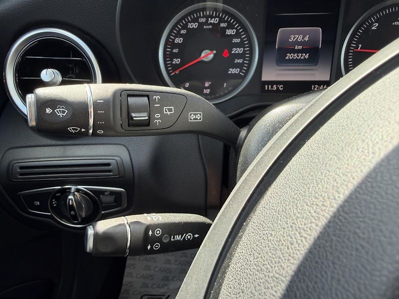 Mercedes-Benz Třídy C 200d FULL LED NAVIGACE 2X KOLA - fotka 17 z 43