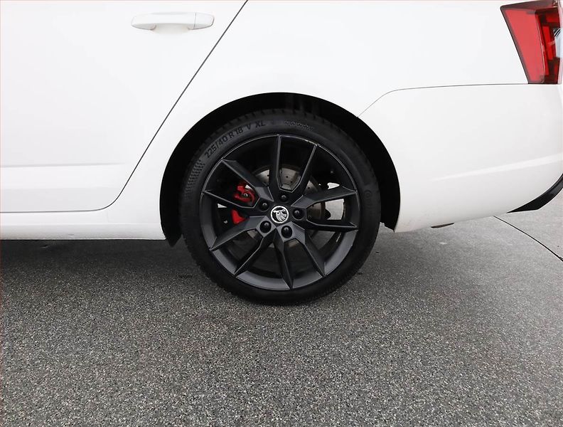 Škoda Octavia (2016) RS 2.0 TDI, Kůže, Navi - fotka 20 z 20