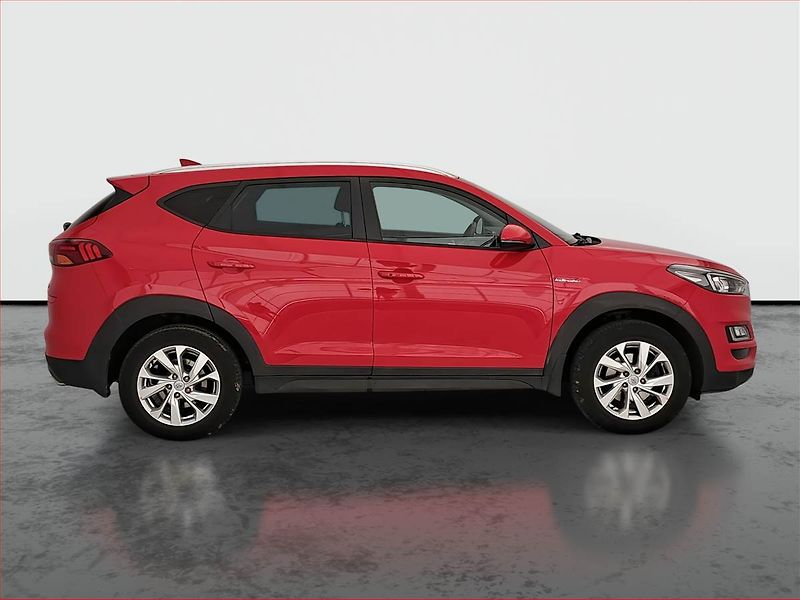 Hyundai Tucson (2020) 1.6 T-GDI, 4X4, ČR,1.maj - fotka 6 z 16